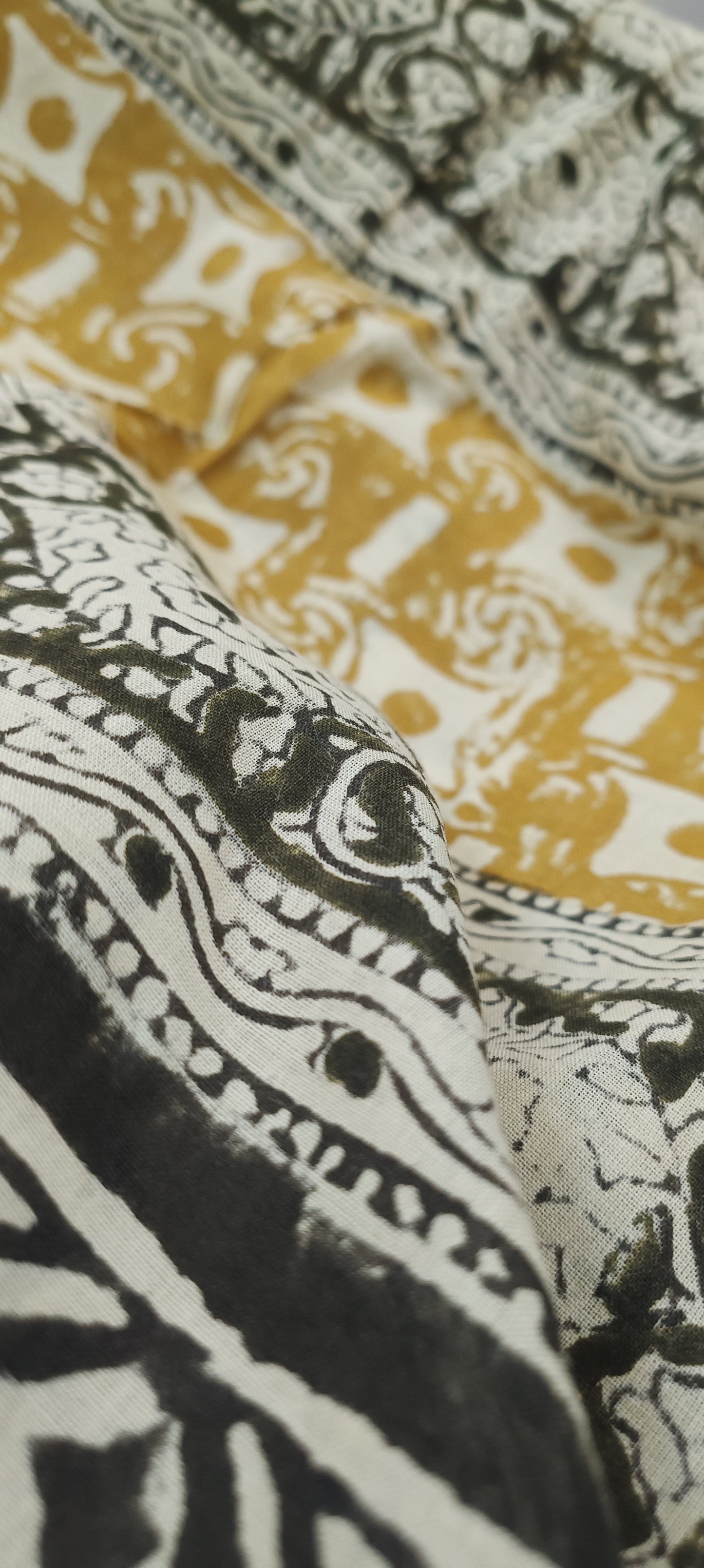 Moon-Ink Maheshwari Dhabu Print Saree