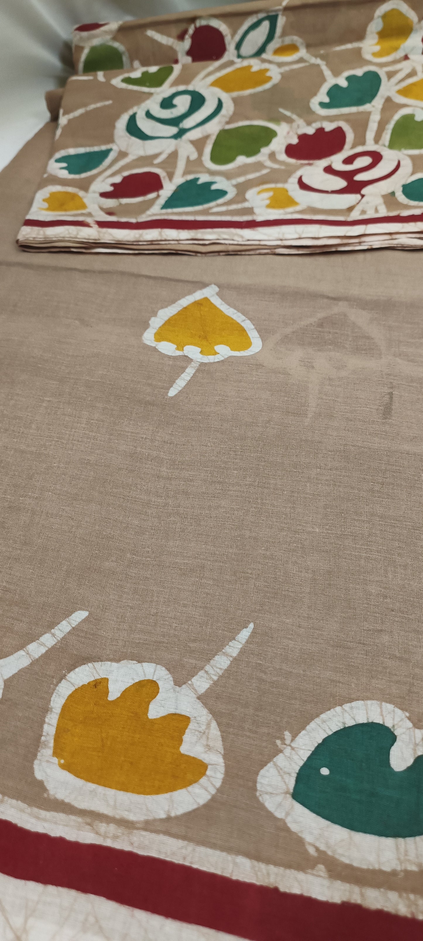 Clay Bloom Bolpur Batik Cotton Saree