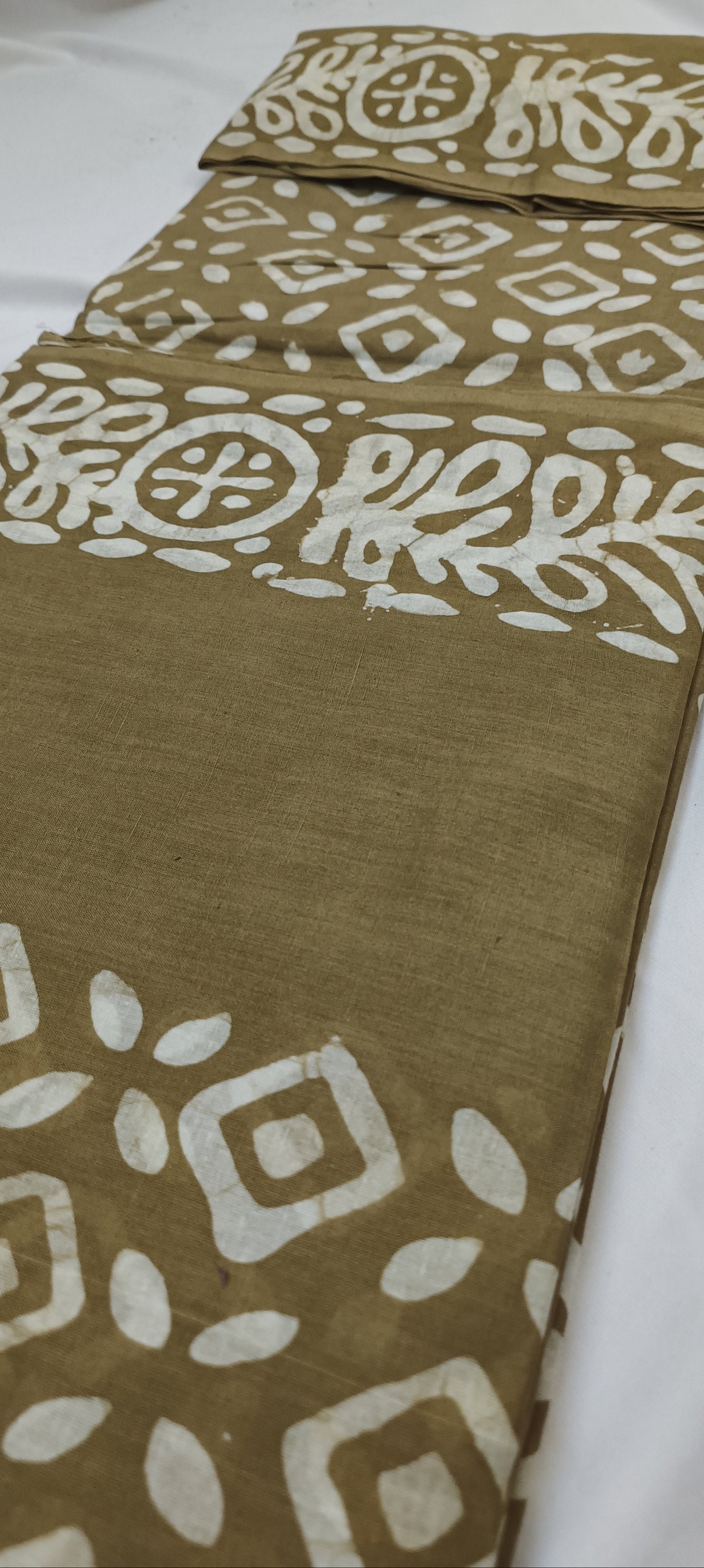 Mitti Shabd Hand Batik Cotton Saree