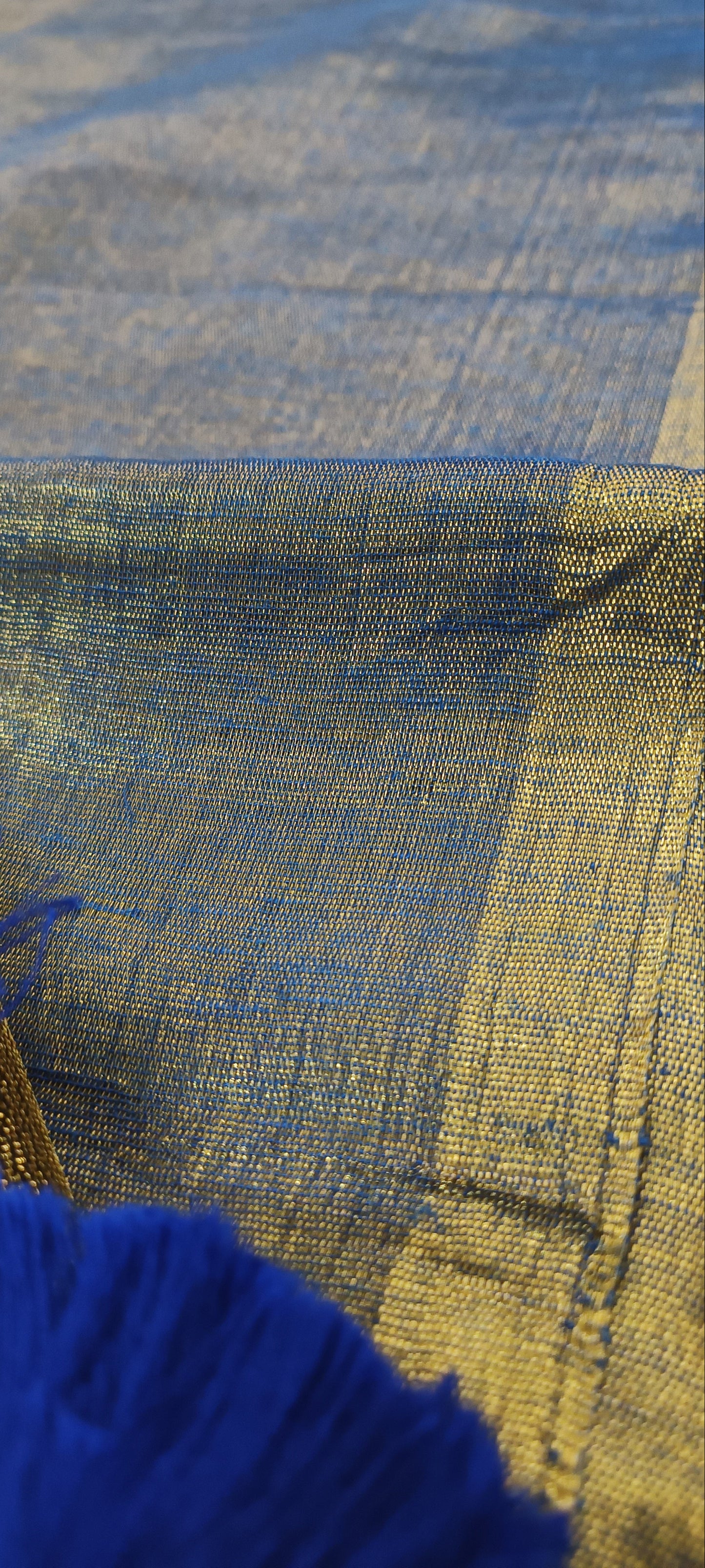 Noor-e-Neel Tissue Linen Saree