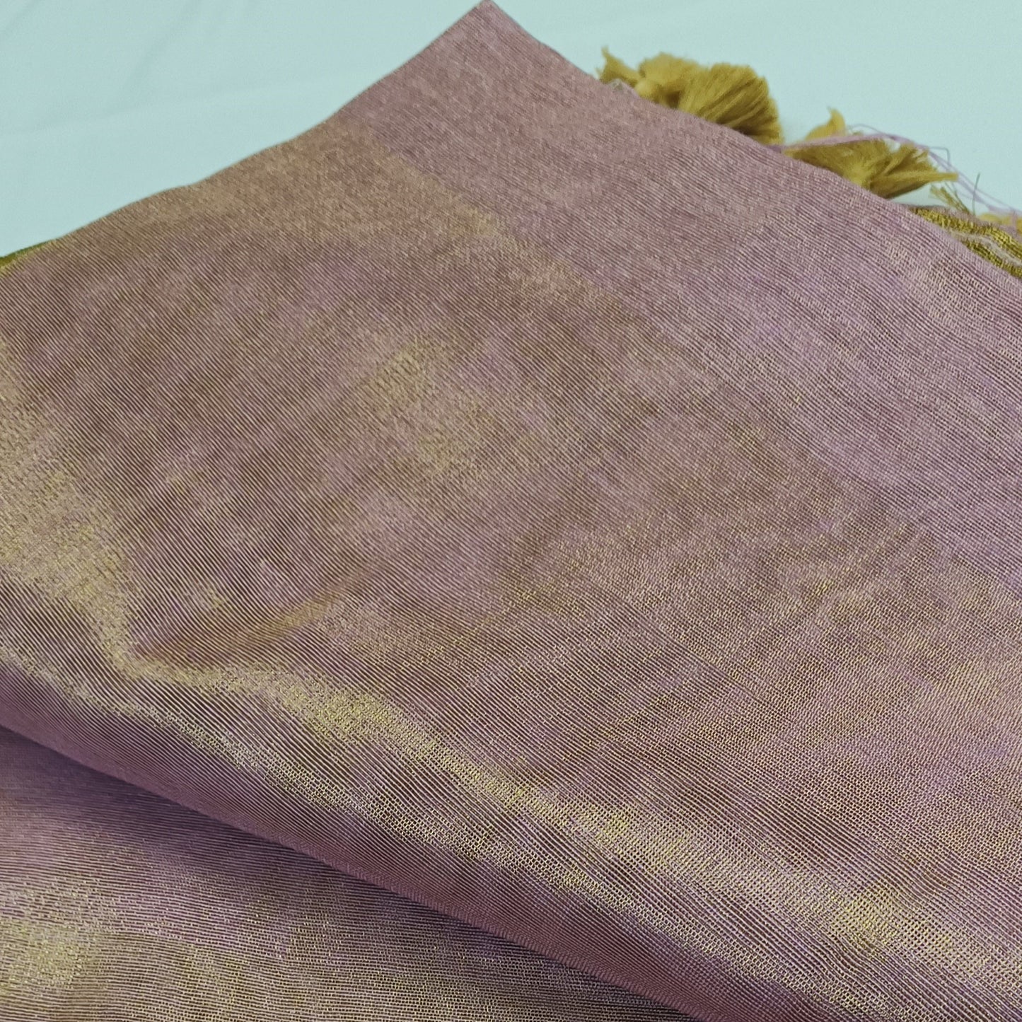 Gulchhadi Gold Tissue Linen Saree