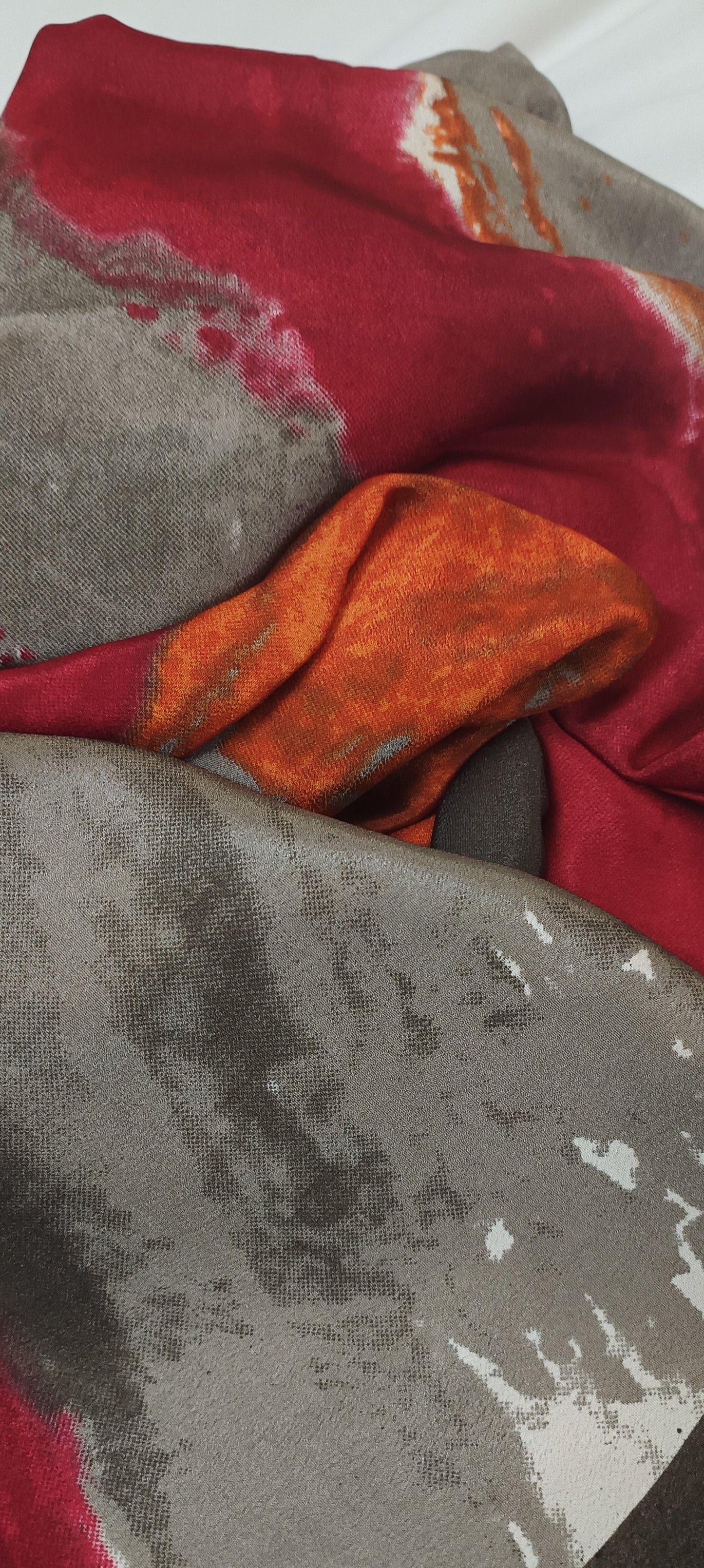 Firestroke Grey Abstract Chiffon Saree