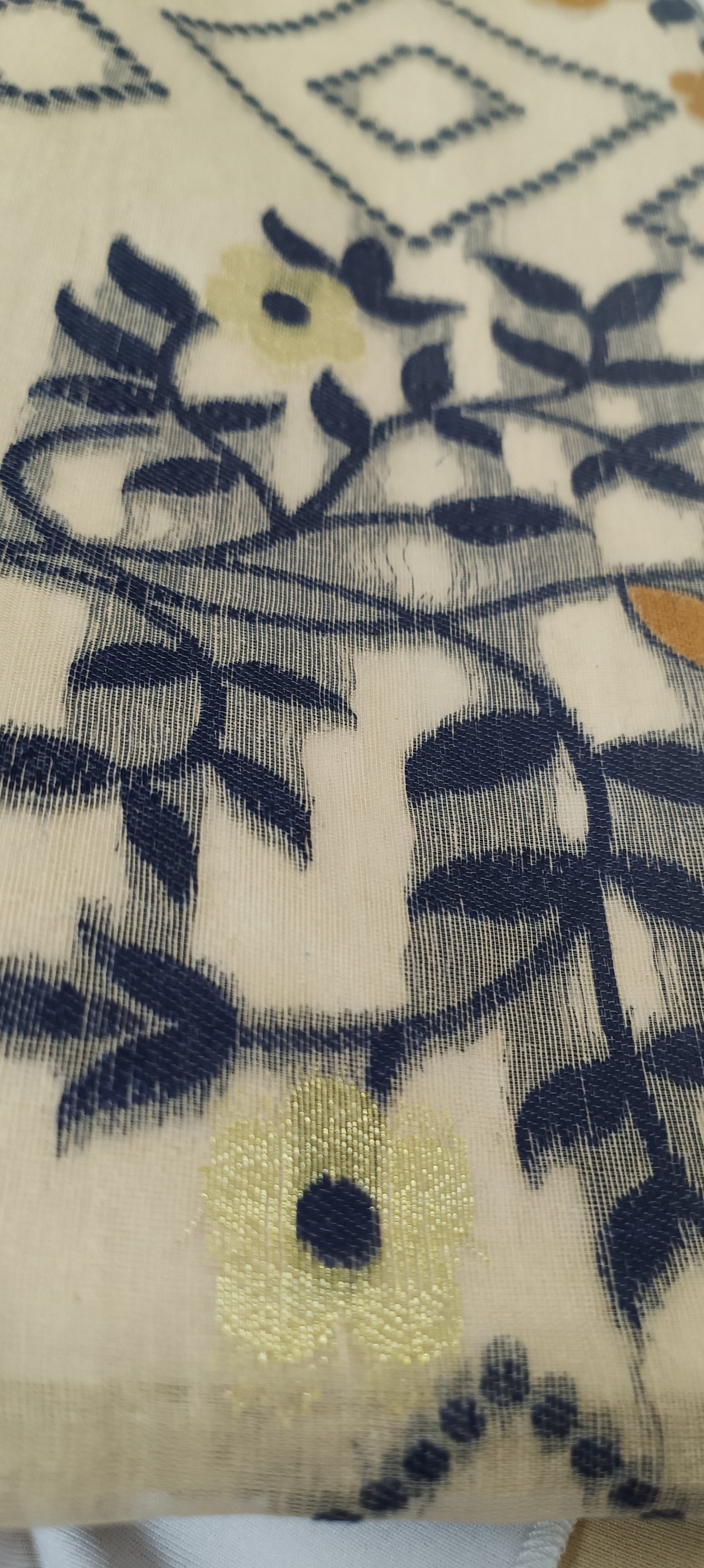 Pushpa Dhuli Dhakai Taant Cotton Saree