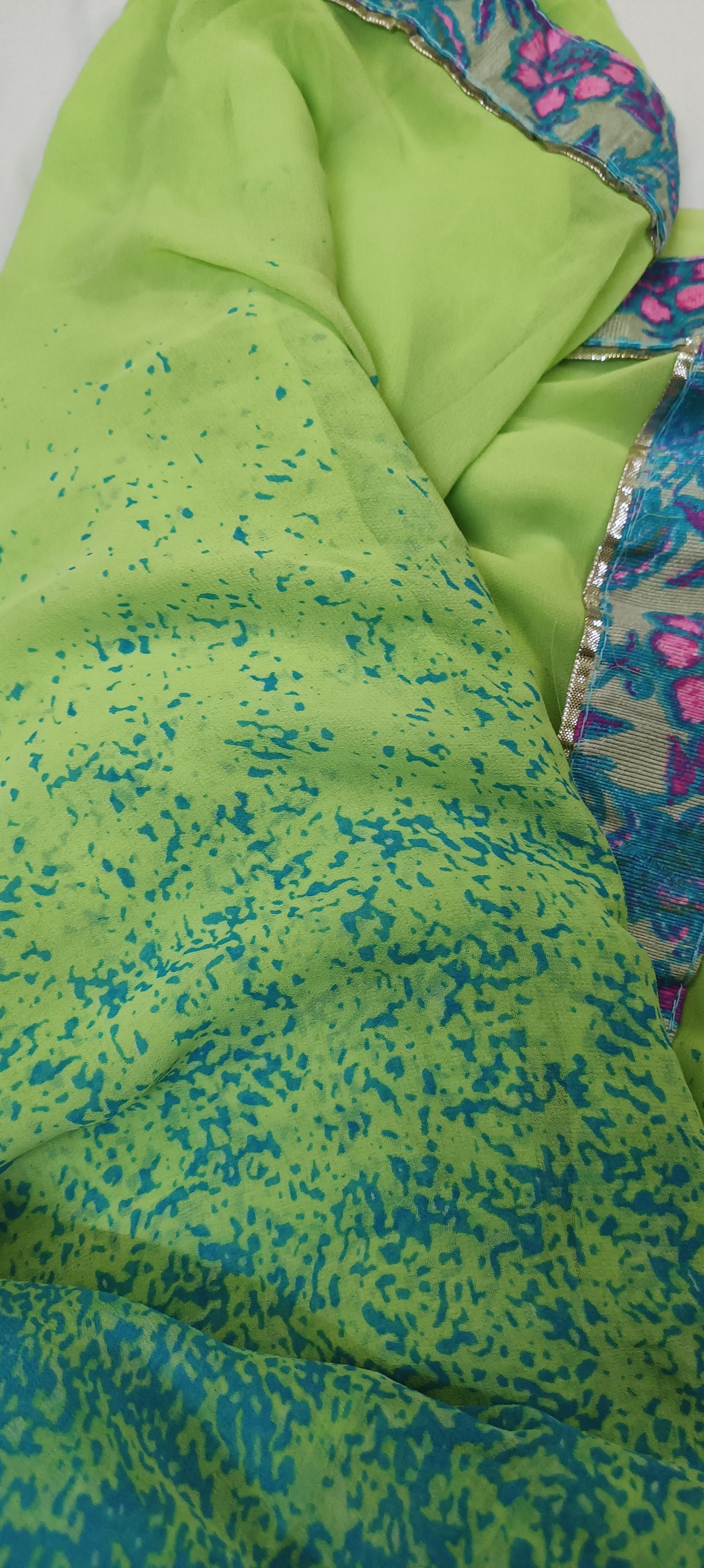 Parijat Bloom Chiffon Saree