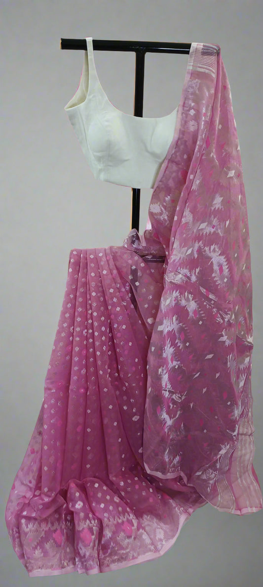 Gulchhadi Veil Dhakai Taant Saree