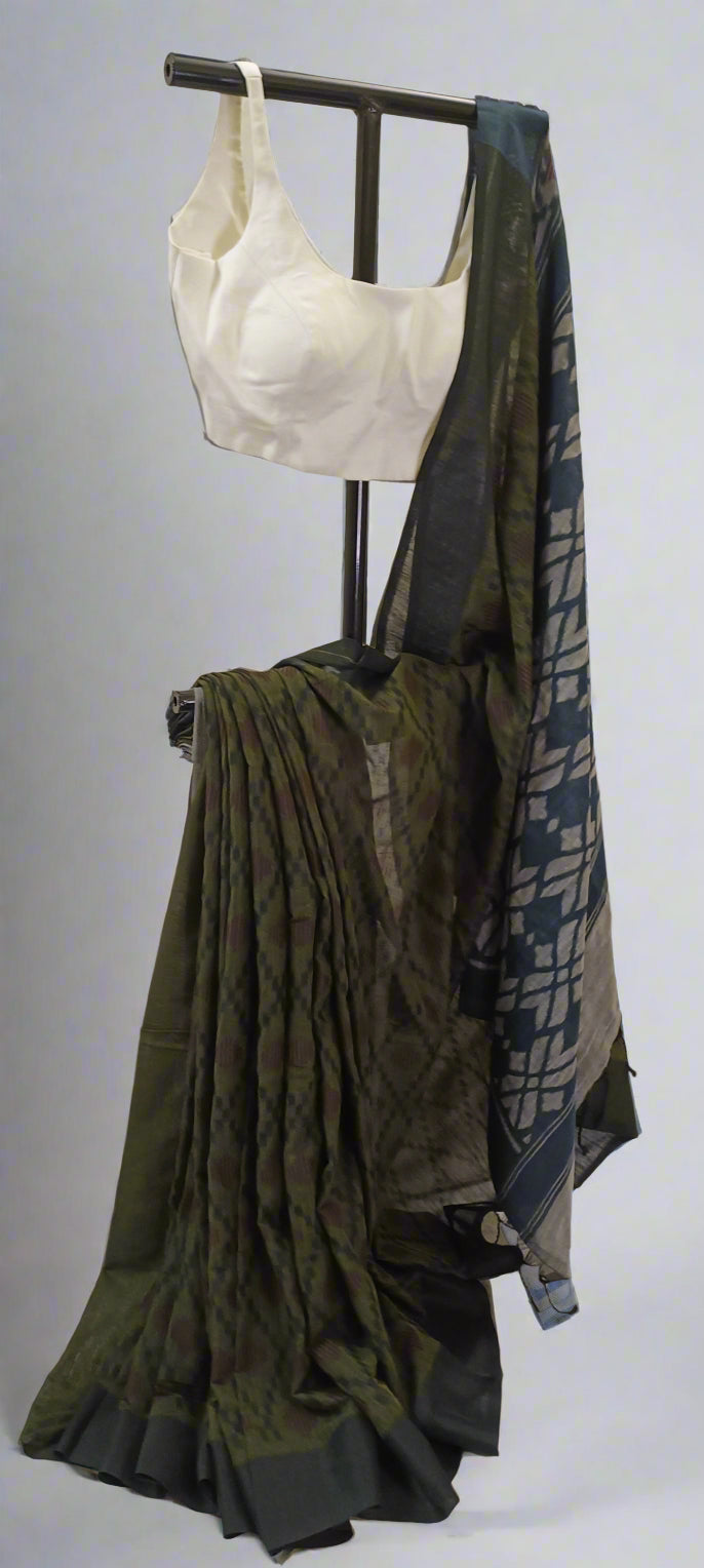 VANARAMBH Kotki Cotton Saree