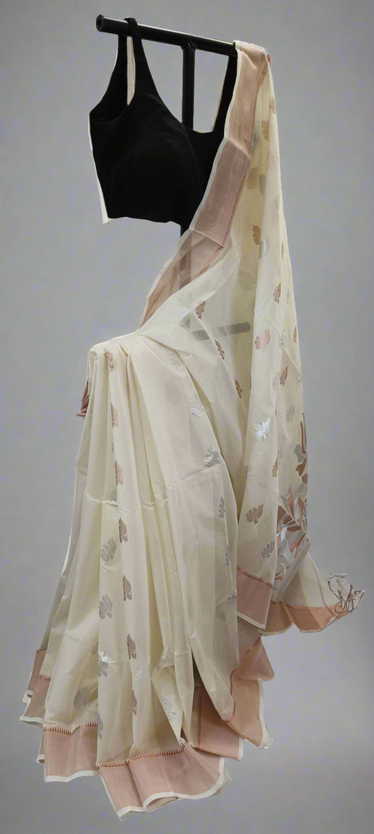 CHANDRAPUSHPO – Cream Jamdani Cotton Saree