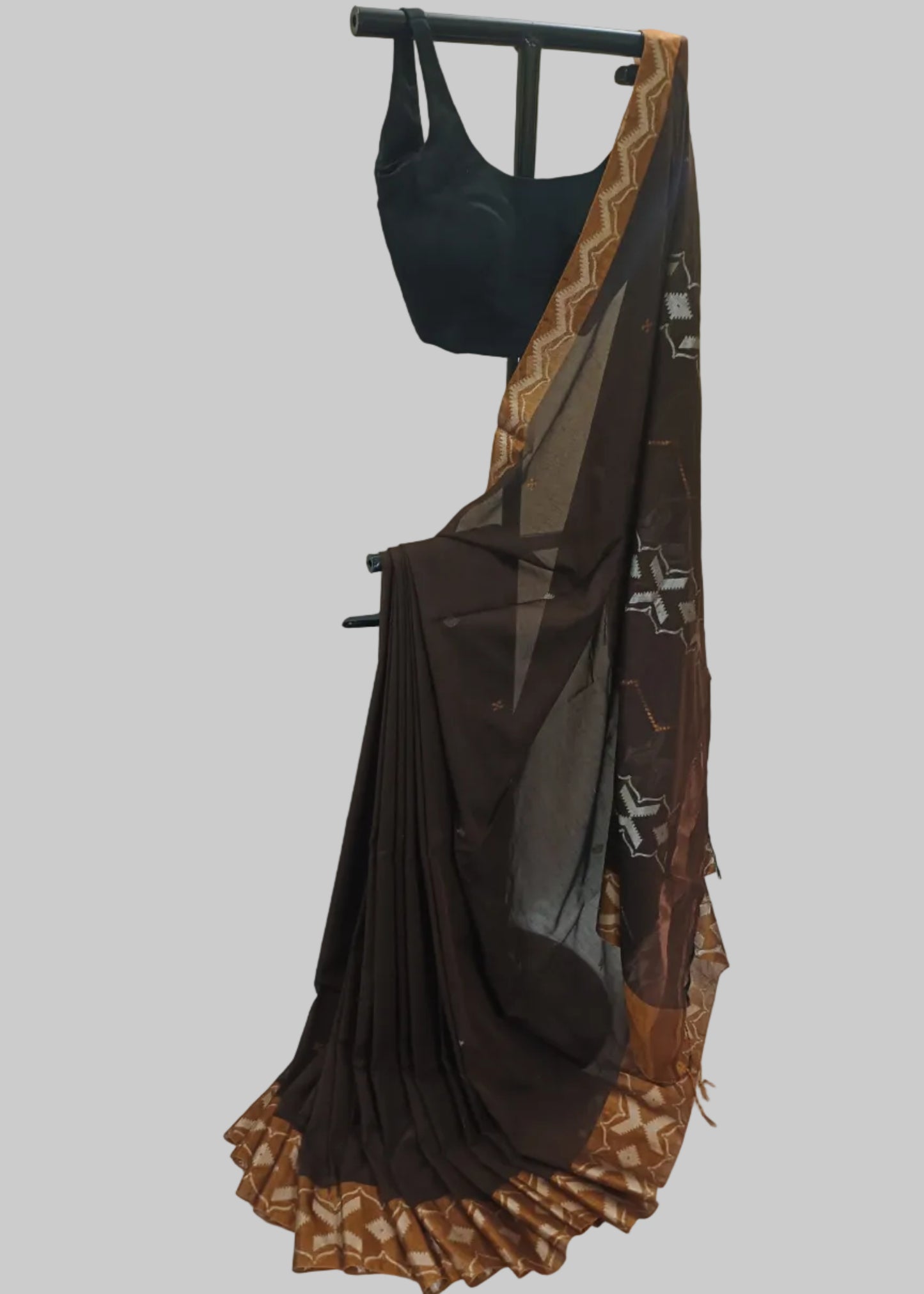 Kaashvi Espresso Linen Saree