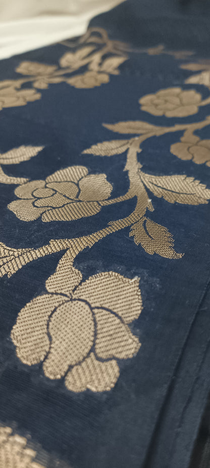 Neelabhr Muga Linen-Silk-Cotton Saree