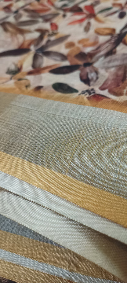 Patralekha Linen Saree with Leaf Print