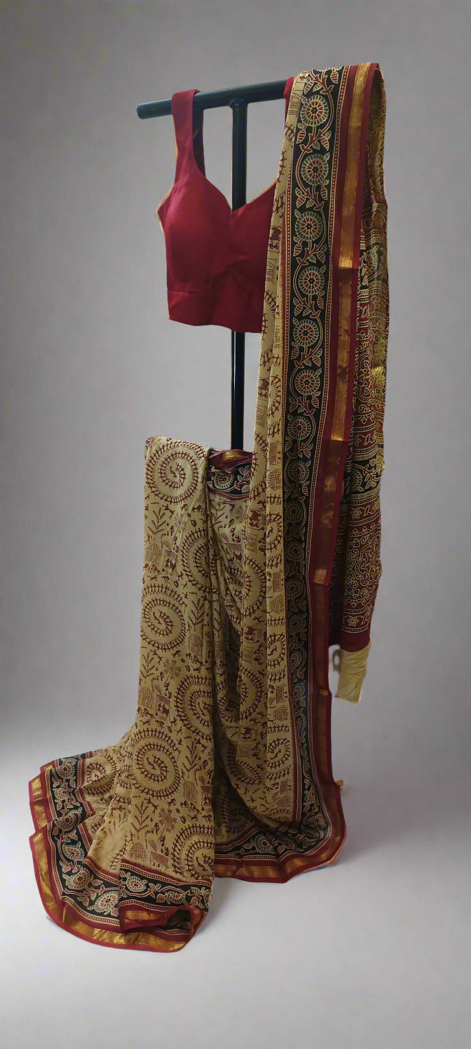 Tamal Gold Maheshwari Dhabu Print Saree