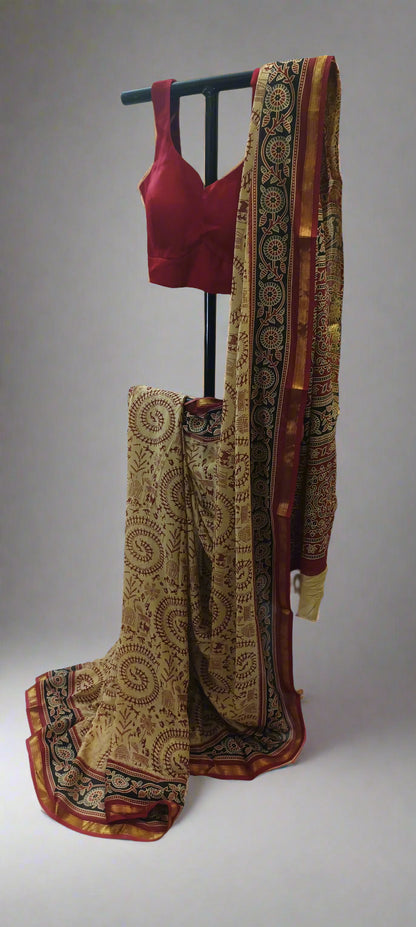 Tamal Gold Maheshwari Dhabu Print Saree