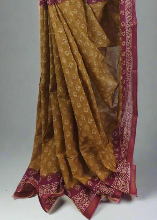 Gulmohar Rust Maheshwari Dhabu Print Saree