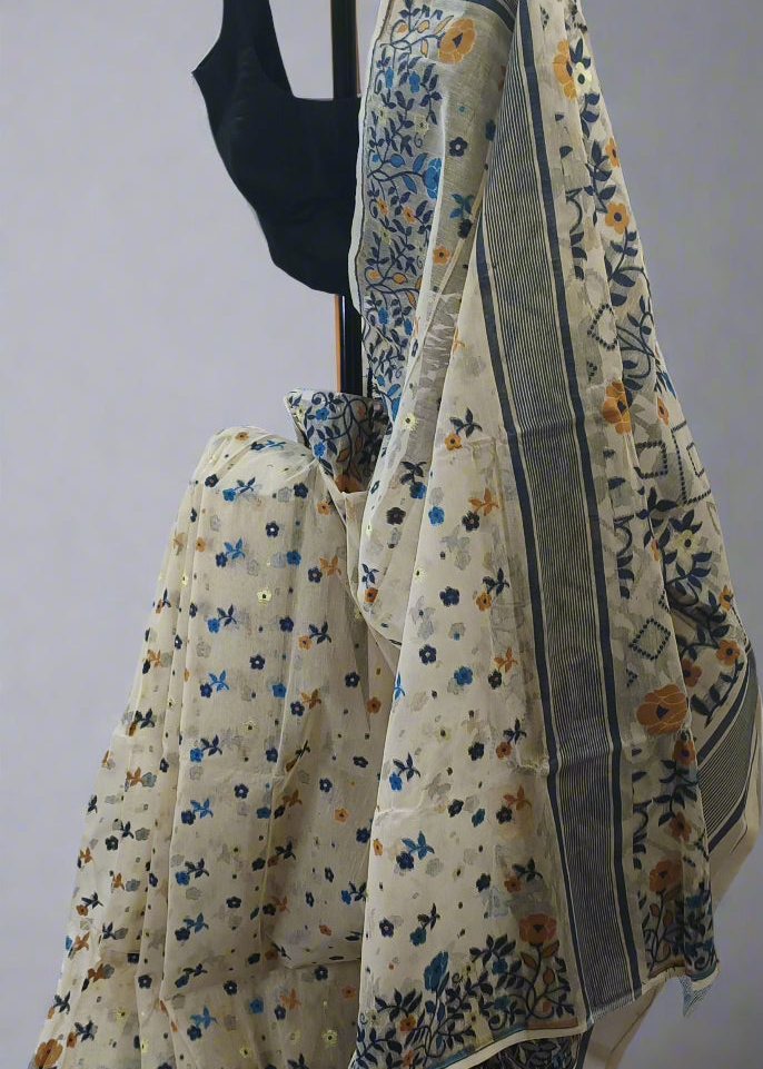 Pushpa Dhuli Dhakai Taant Cotton Saree