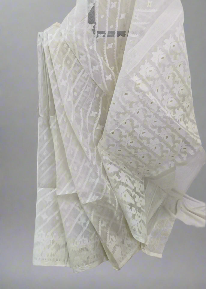 Shwetsona Muslin Dhakai Saree