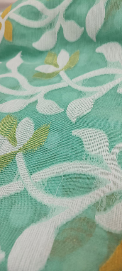 Shobuj Jhorna Dhakai Taant Saree