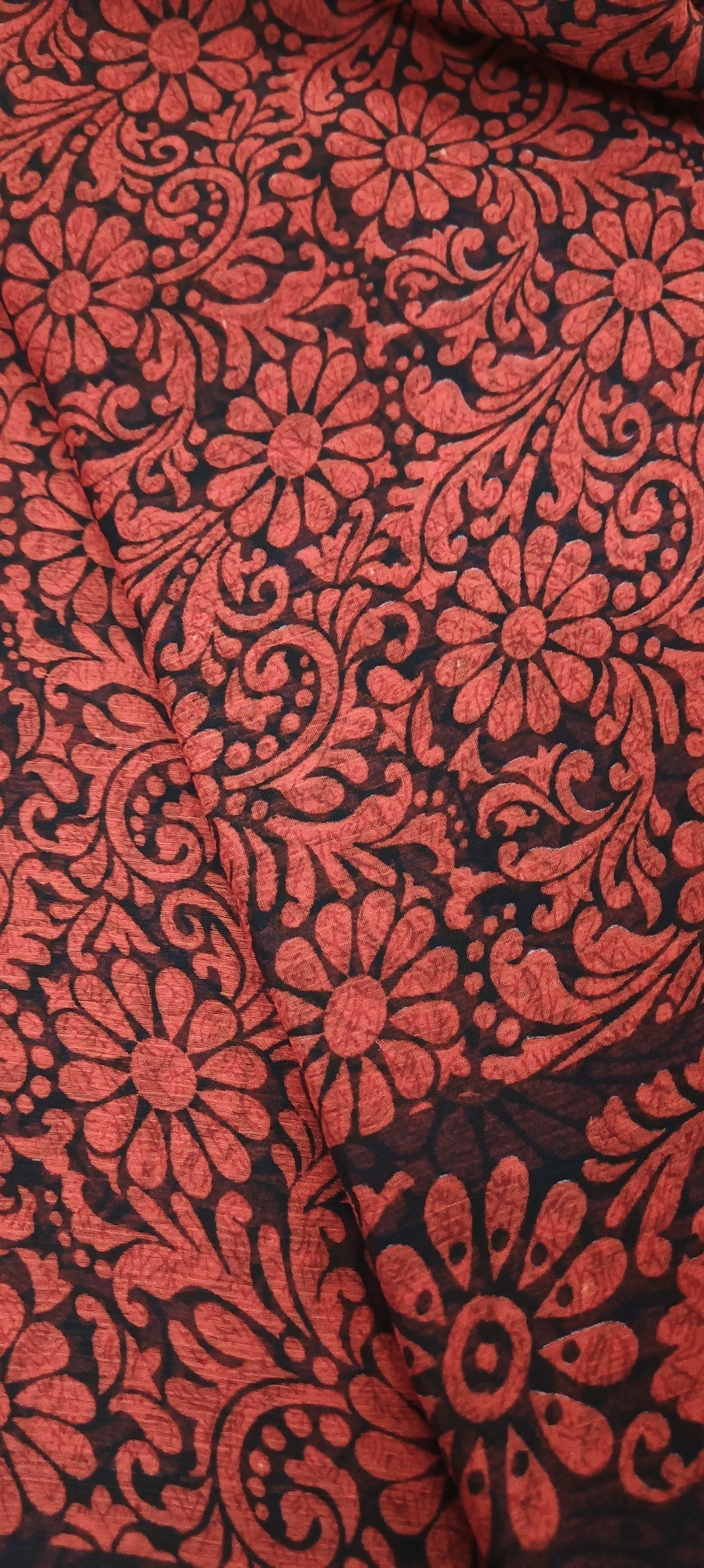 Gulnaar Noir Chiffon Saree