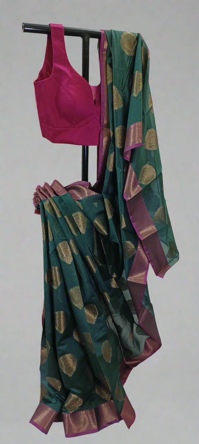 Mehruvana Green Zari Linen Saree