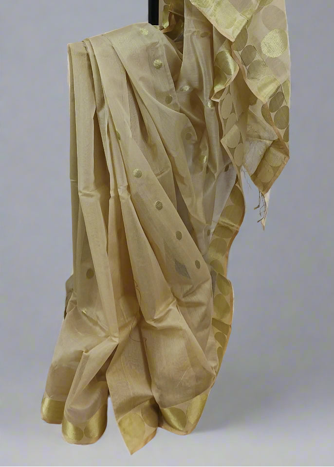 Chha(n)der Baali Dhakai Taant Saree