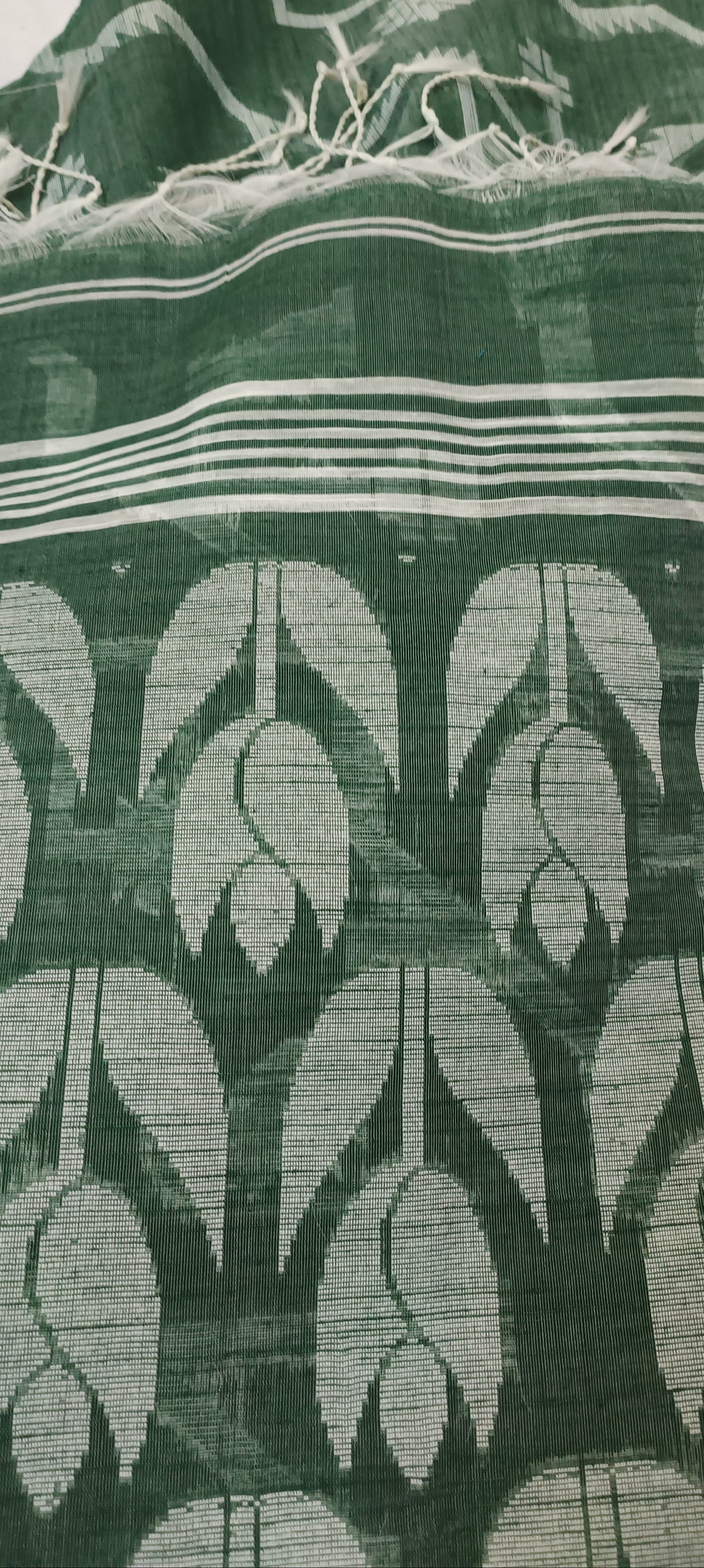 VANIRA Muslin Cotton Saree