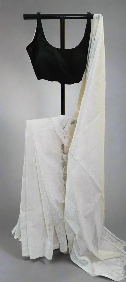 SHAANTIDHAARA White Jamdani Cotton Saree