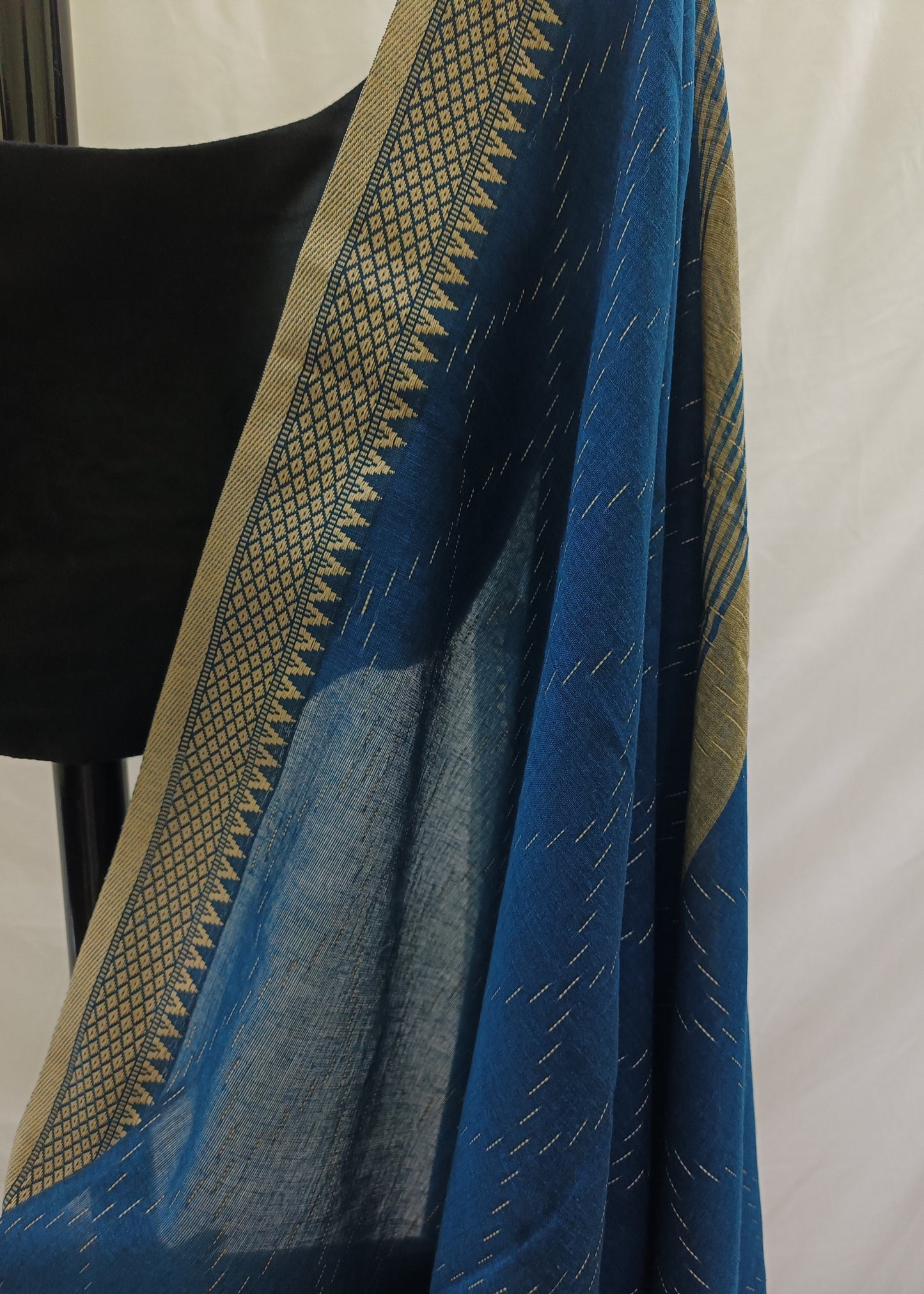 Neel Sutra Cotton Saree