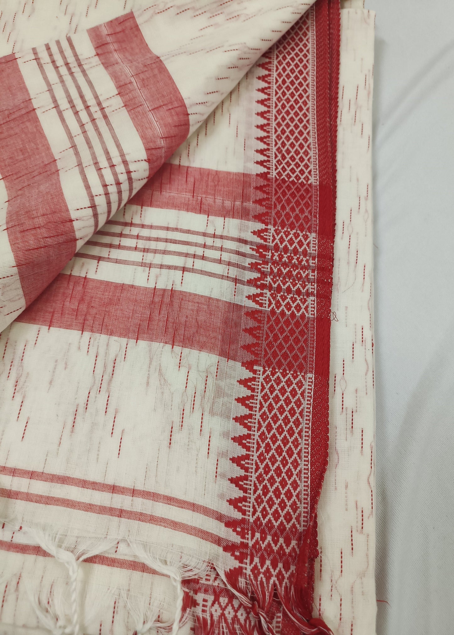 Kumud Ivory Cotton Saree