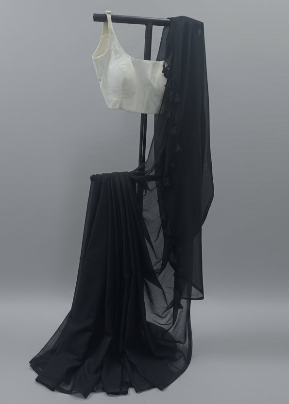 Shyama Mul Cotton Saree