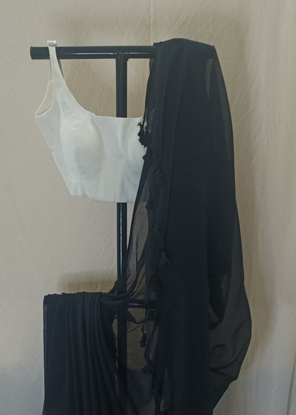 Shyama Mul Cotton Saree