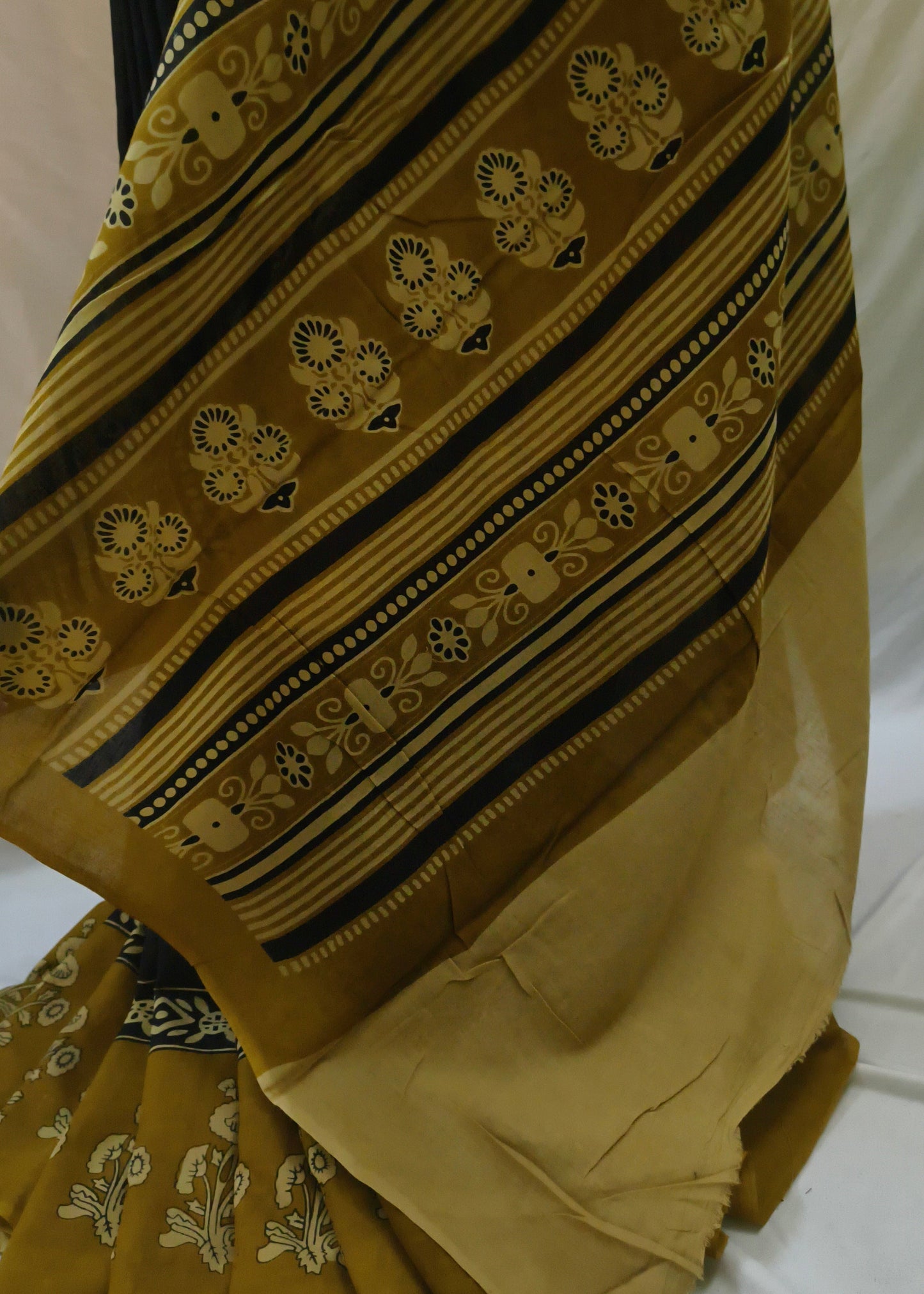 Tamira Ajrakh Cotton Saree