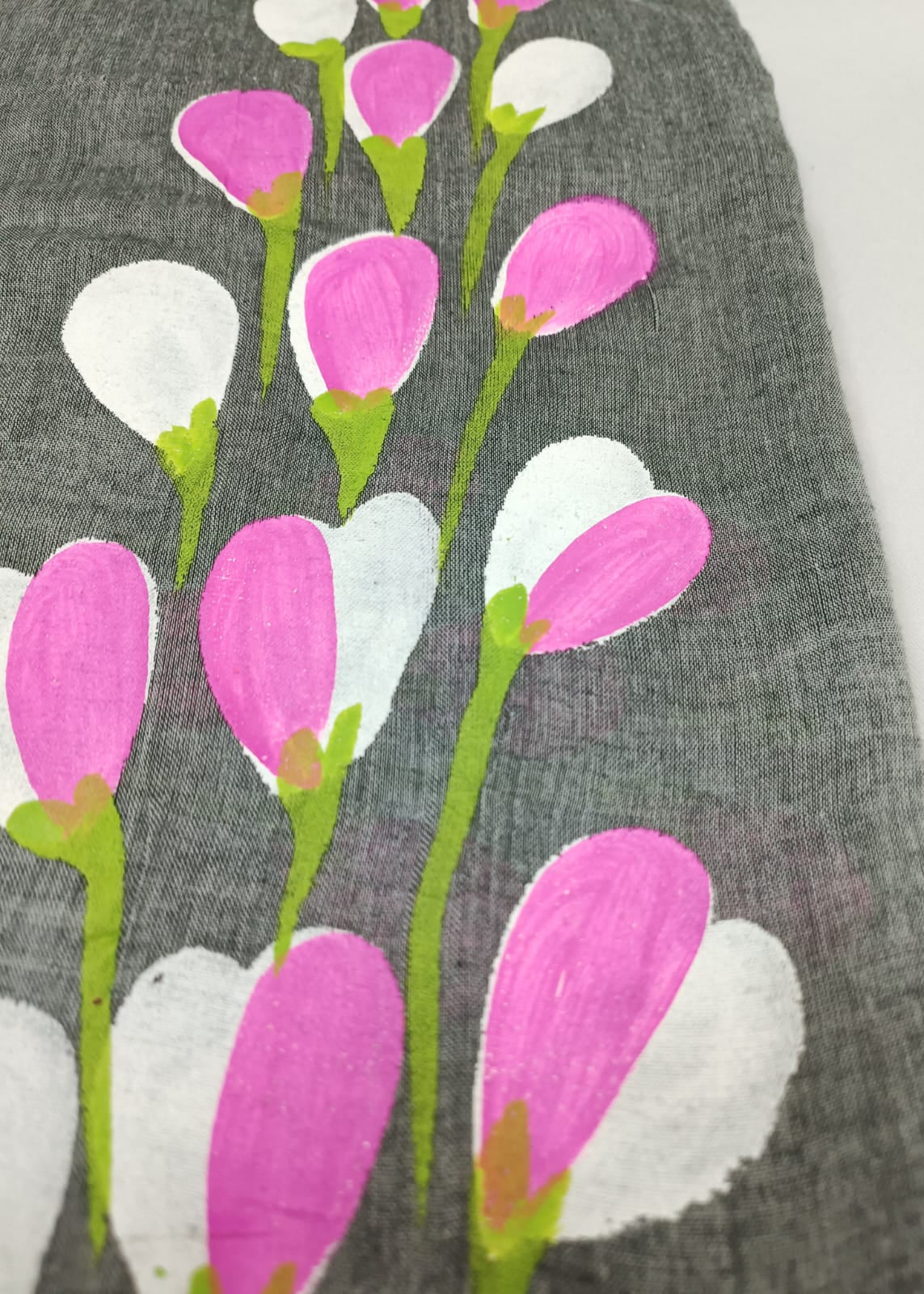 Gray saree with pink and white floral pattern